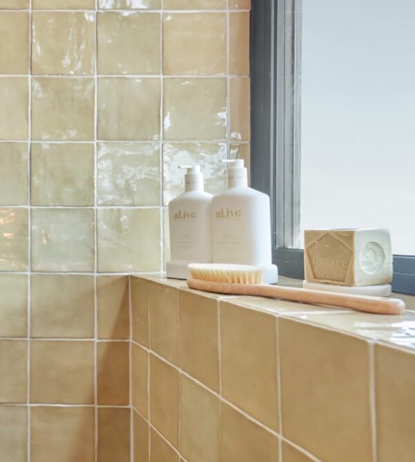 Tetra Pavillion | Square Wall Tile | Australian Made | Melbourne | Macedon Ranges | Sunbury | Luscombe Tiles