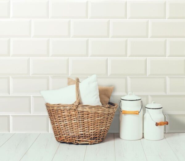 Bevelled Crema Subway Wall Tile | Melbourne | Sunbury | Macedon Ranges | Luscombe Tiles