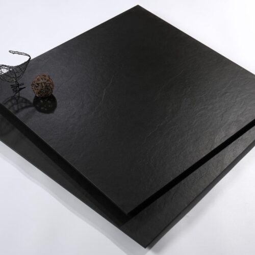 VENETIAN RENDER BLACK
